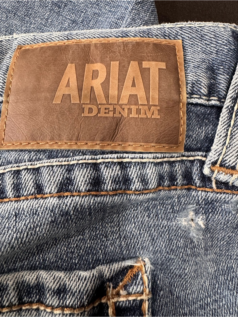 Ariat Men's M5 Stillwell Straight Leg Jeans 42 x 32 Fargo Wash - Picture 9 of 9
